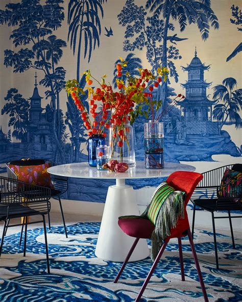 chinoiserie style